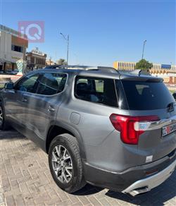 GMC Acadia